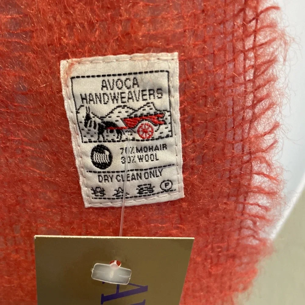 NWT AVOCA HANDWEAVERS Ireland Mohair Wool Tassle Fringe MUFFLER SCARF Coral 75x9